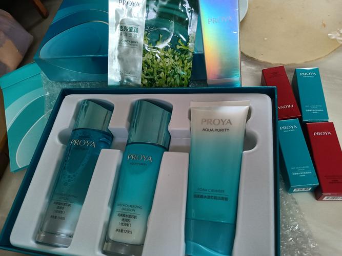 用了好多年的老产品非常好,赠品也多很惊喜